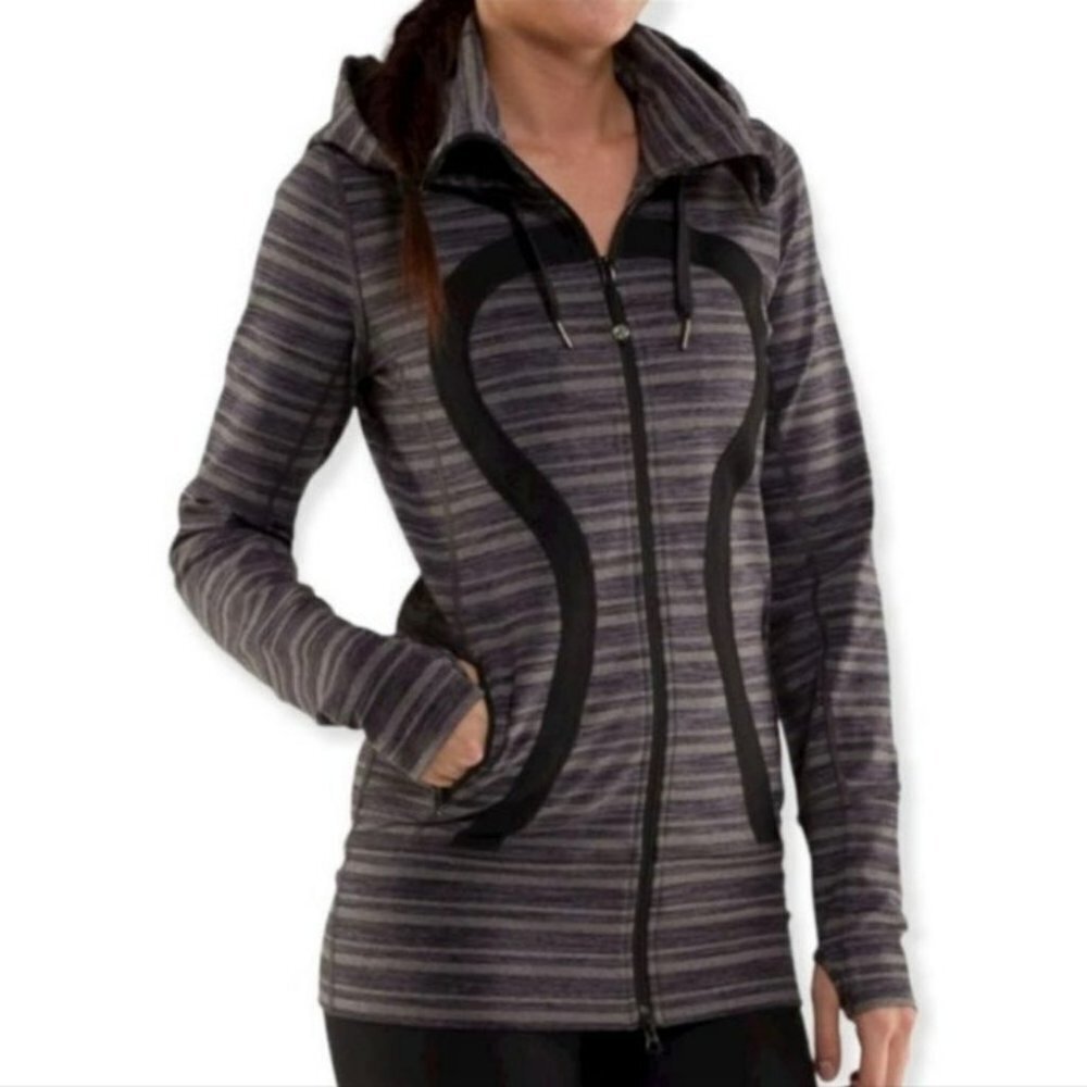 Lululemon Stride Jacket in Navy Stripe Full Zip SZ 2